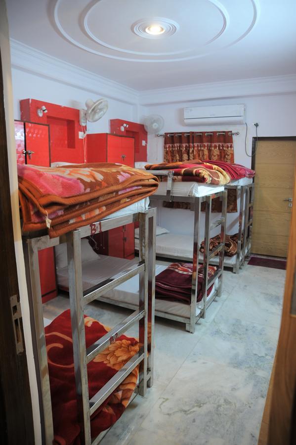 Hotel Delhi Fantastic Near New Delhi Train Station Ngoại thất bức ảnh
