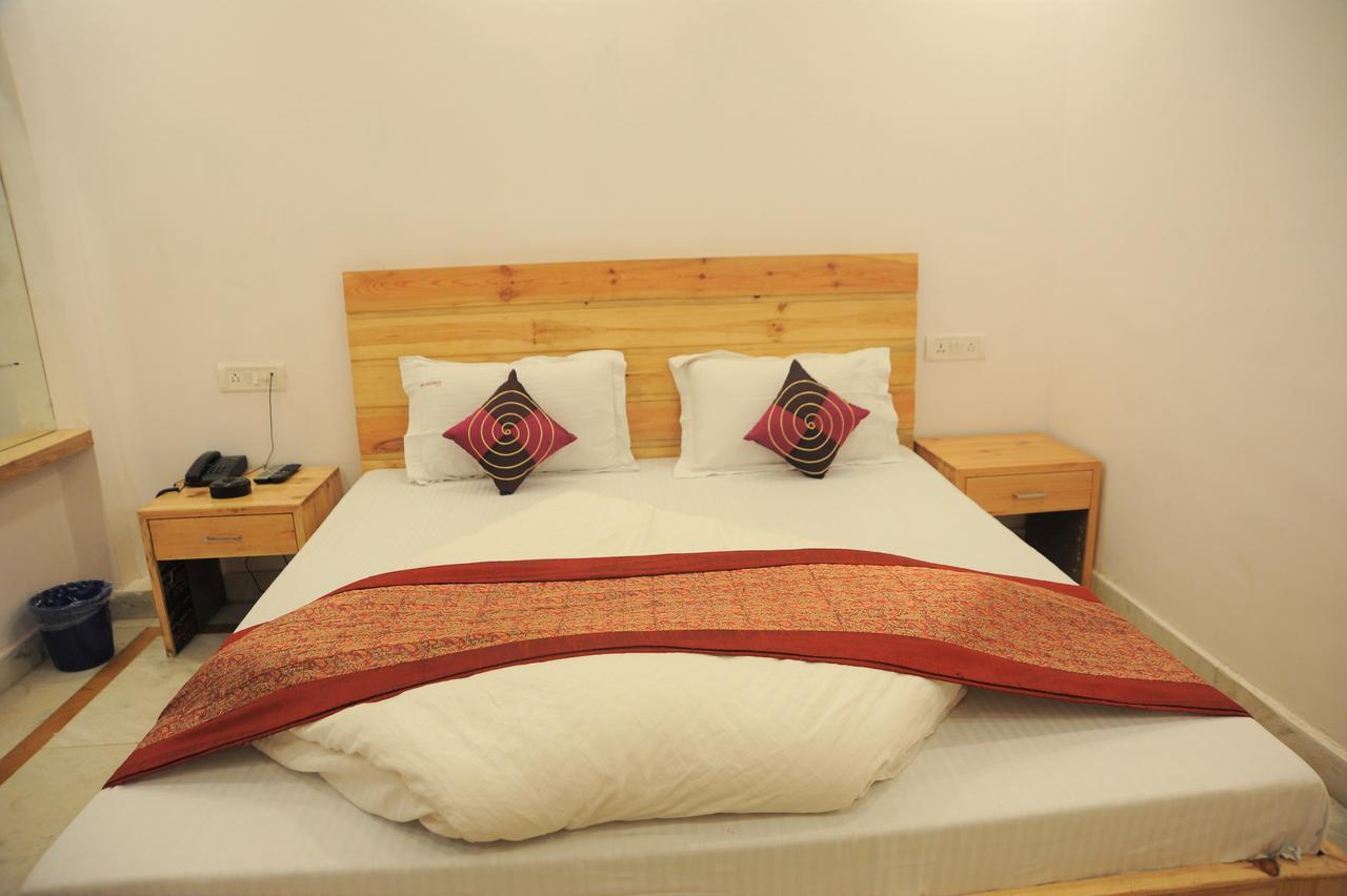 Hotel Delhi Fantastic Near New Delhi Train Station Ngoại thất bức ảnh